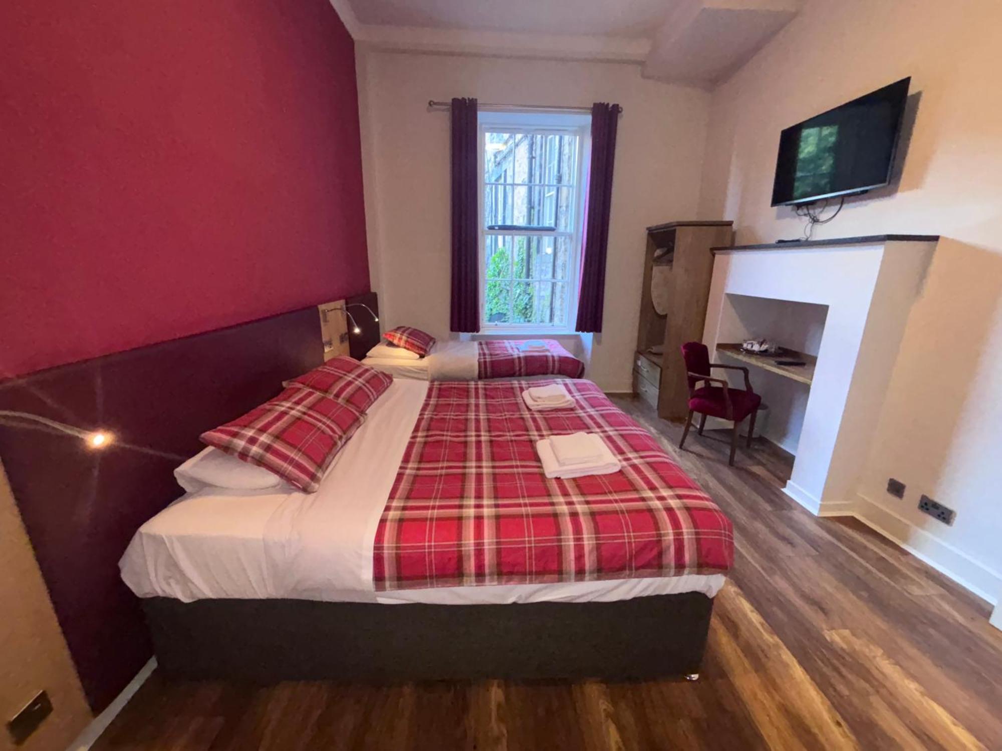 Regent House Hotel - City Centre Hotel Единбург Екстериор снимка